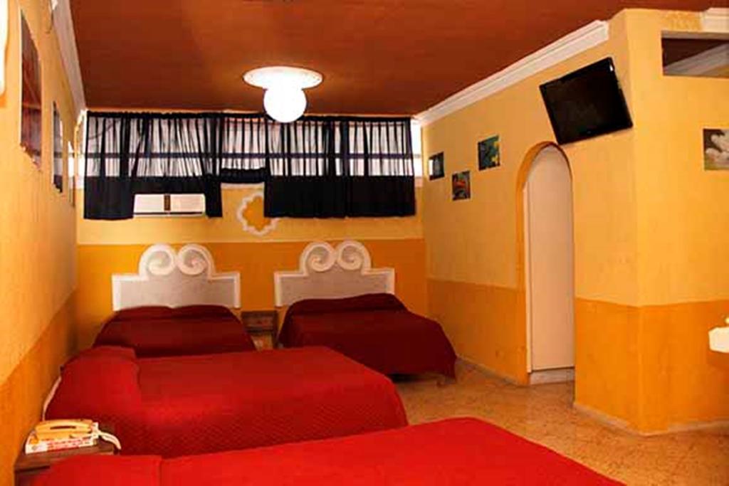 מרידה Hotel Suites Elia Noemi מראה חיצוני תמונה