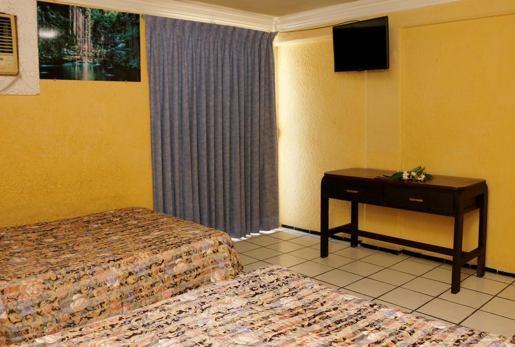 מרידה Hotel Suites Elia Noemi מראה חיצוני תמונה