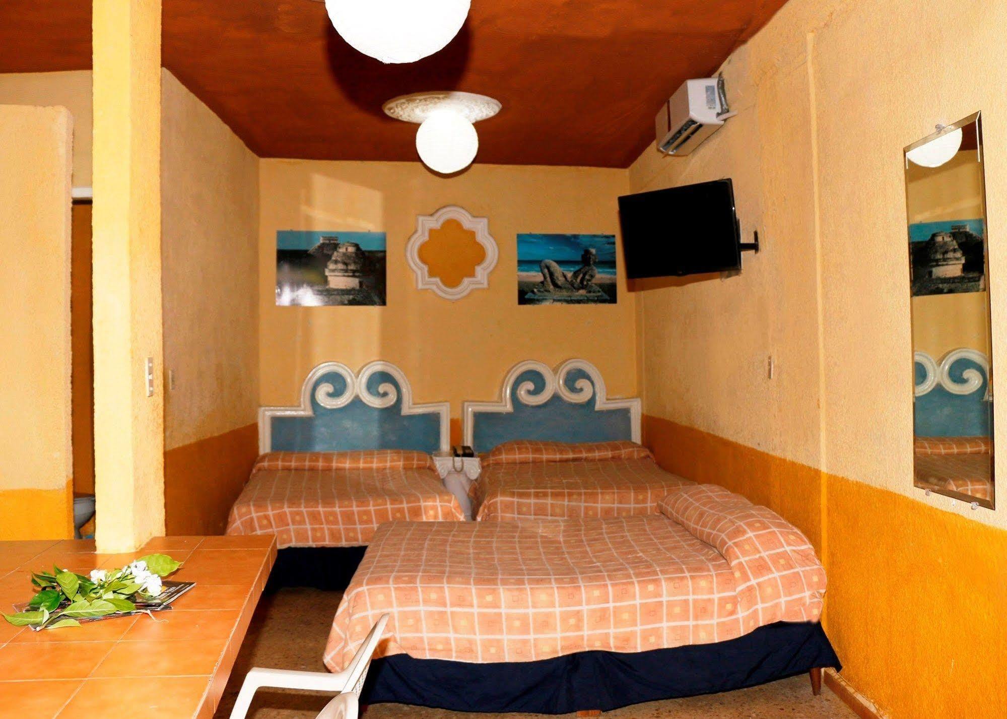 מרידה Hotel Suites Elia Noemi מראה חיצוני תמונה